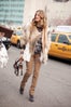 02122011_amanda_brooks_01_street_style