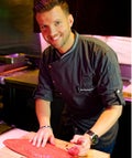 hotchefthumb