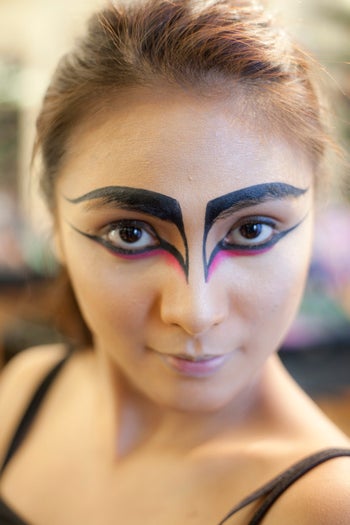 black swan halloween makeup ideas