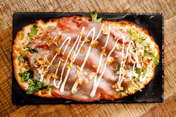 09_Isola-Tuna-Carpaccio-Flatbread_Credit_Isola-Trattoria-&-Crudo-Bar-at-Mondrian-SoHo
