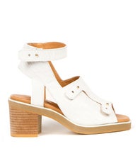 sandals_OPENER