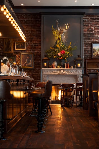 12_WayfareTavern-Maria2