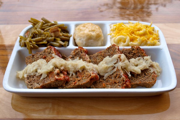 Meatloaf-1_District-Commons_Photo-Kate-Hoffman