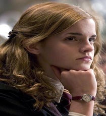 She's got love to go around. Katniss never had the chance to make a choice between Peeta and Gale. Hermione never needed to: she knew how to love both of the guys in her life equally.
Photo: Courtesy of Warner Bros.
hermione