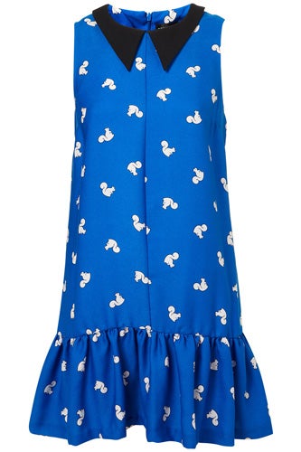 Game Day Fashion: What To Wear With Your College Hoodie