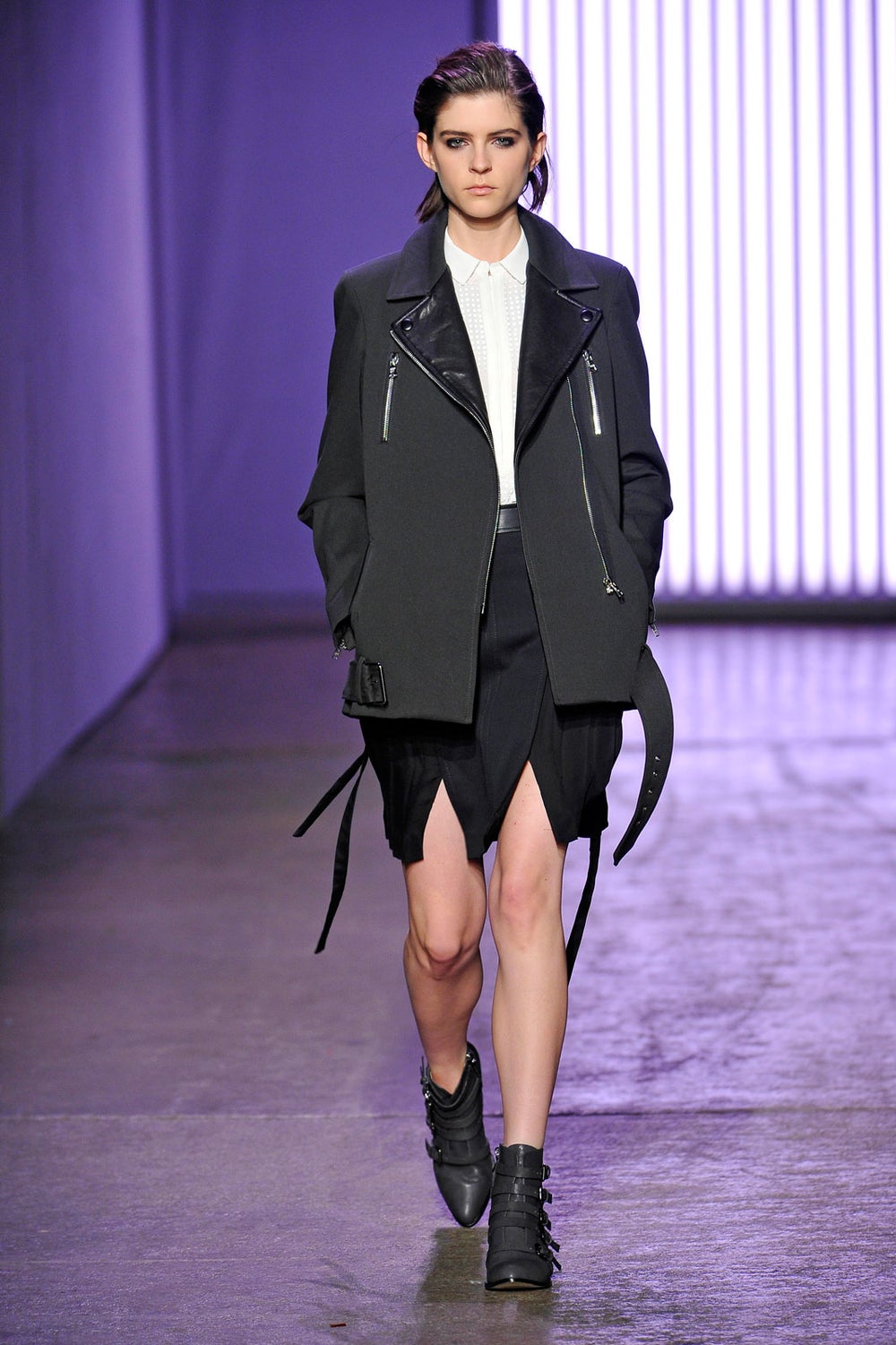 tay_LB_fw13_001