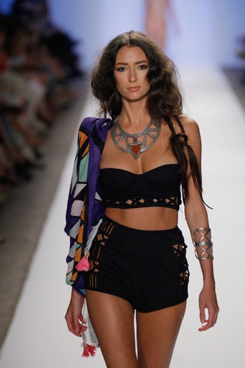 Look11a