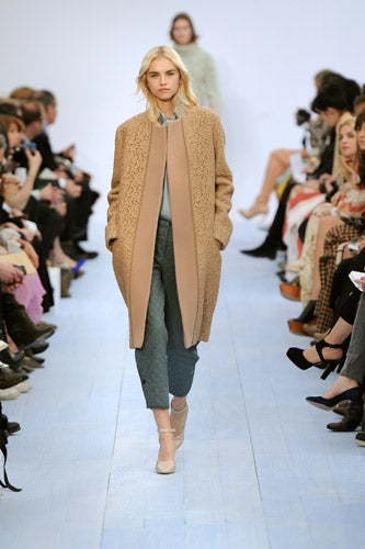 Blazer-Coat_Chloe-2_-IMAGE-FROM-PR