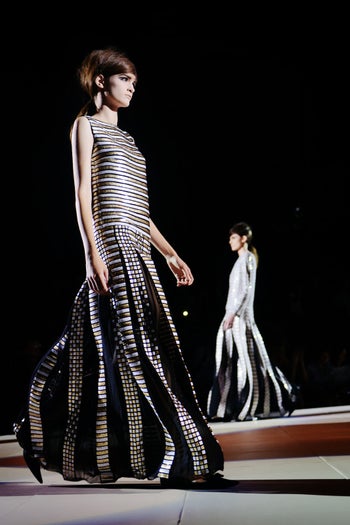 18_MarcJacobs_SS13_Nina_31