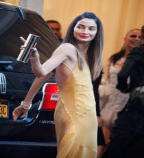 Lily Aldridge heads into the party looking demure in yellow. 26__MG_5393