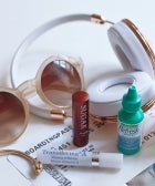 How To Walk Off The Plane Looking Like A Babe FlyLikeABabe_Opener