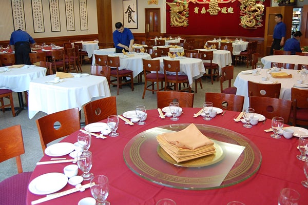 oriental-garden-dining-room