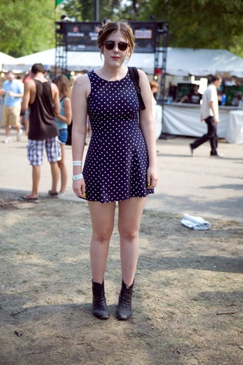 10-Danielle_campbell_21_stu_36