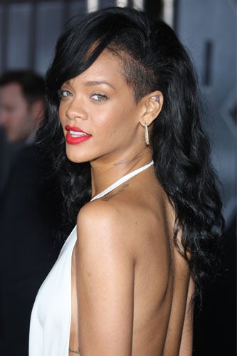 summer-beauty-prep-rihanna