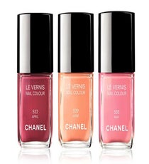 The coveted Le Vernis polishes in sherbet shades for summer. Chanel Le Vernis Nail Color, available in Chanel stores.
Chanel-4