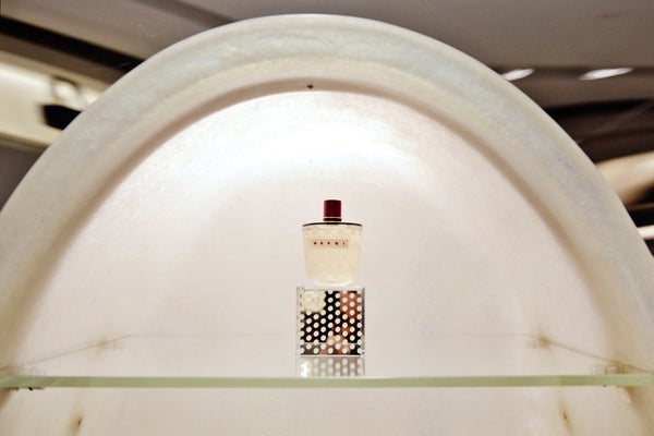 04_Marni_bottle_r