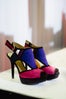 06_R29_Noelle9806