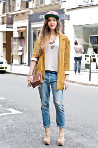 Perfect Outfit Finder: White Shoes