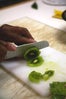 hot to decorate a cake
