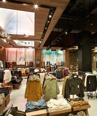 First Look: See The New Aritzia Store Before Anyone Else o