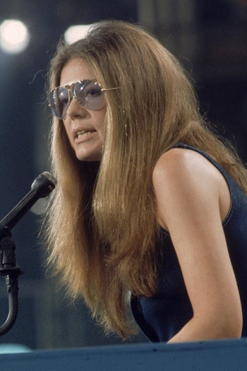 celebrity-long-hairstyles-gloria-steinem