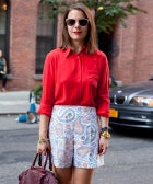 Street Style: One Last Chance For Shorts Means Paisley Perfection op