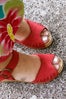 No6Clogs_SS13_Web-8
