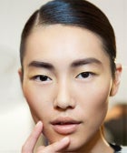 Rad Or Bad: Would You Go For The Gold? Yellow-Gold Eyeshadow, That Is derekopener