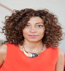 Step 1: Apply a little bit of mousse to define curls. 02_01_R29_Curly-1