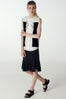 Preen_025_1366.450x675
