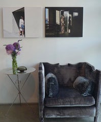 _Showroom-8A,-Shine-chair,-artmain