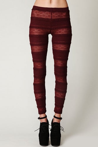 35_winestripelegging_freepeople_48
