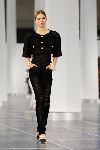 chanel-10