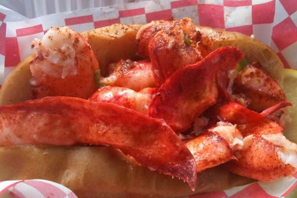 FoodTruck_LobsterTruck_Rollslide