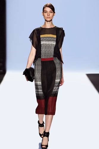 24-Max-Azria
