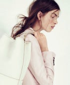 Aching Shoulders? Why Your Purse May Be The Culprit heavy bag opener