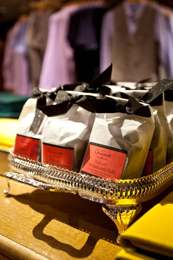14_13_TedBaker_VirginiaRollison211