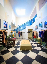 Satine storephoto
