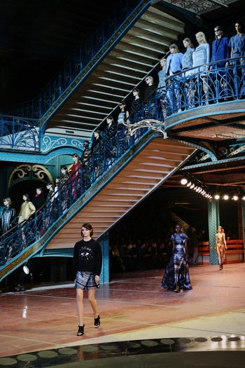 018_Kenzo_FW13_NinaW42