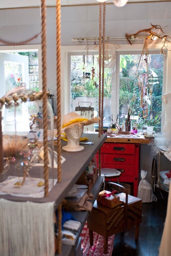 cool_desks_sonia_boyajian_2