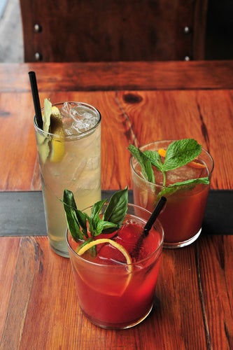 3 Fun & Fizzy Drinks To Make At Home, Straight From Estadio's Bar Guru