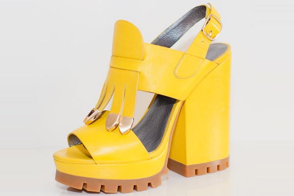 LEO---Yellow