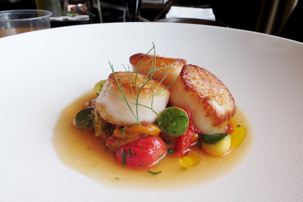 NomiKitchen-Scallops_R