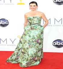 Well, this was one we didn't see coming. We're suckers for pockets, brocade, Giambattista Valli anything ... and a good red-carpet comeback! Hello there Julianna Margulies, nice to see you soaking up the spotlight again. Photo: Jim Smeal/BEImages emmys-dresses-julianna-marguiles