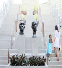 04_KATHERINE&GABRIELLE_R29_20